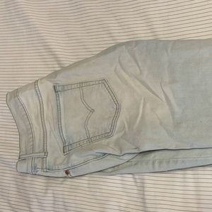 Levi Straight Jeans